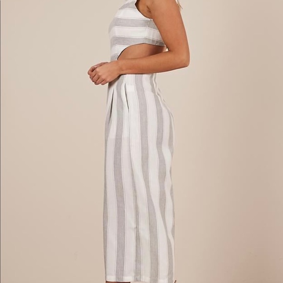 Showpo Jumpsuit - Picture 4 of 5